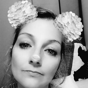 Meet your Posher, Amy dye